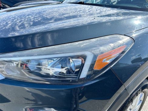 Used 2019 Hyundai Tucson SE image 17