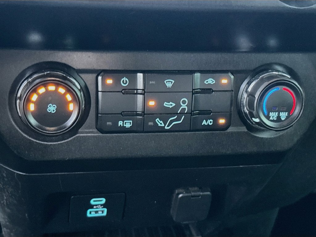 Used 2020 Ford F350 XL w/ STX Appearance Package AWD/4WD image 22