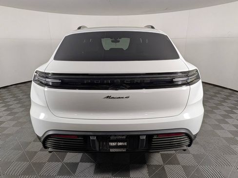 New 2026 Porsche Macan 4 Electric image 6