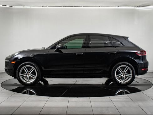 Used 2018 Porsche Macan image 2