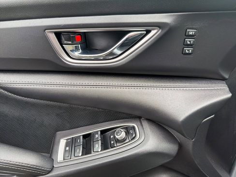 Certified 2023 Subaru Ascent Limited w/ Technology Package image 12