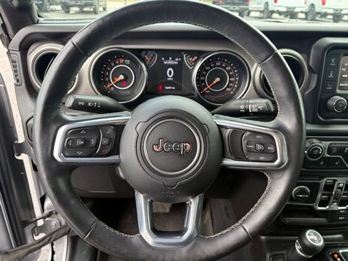 Used 2020 Jeep Gladiator Sport w/ Quick Order Package 24S AWD/4WD image 17