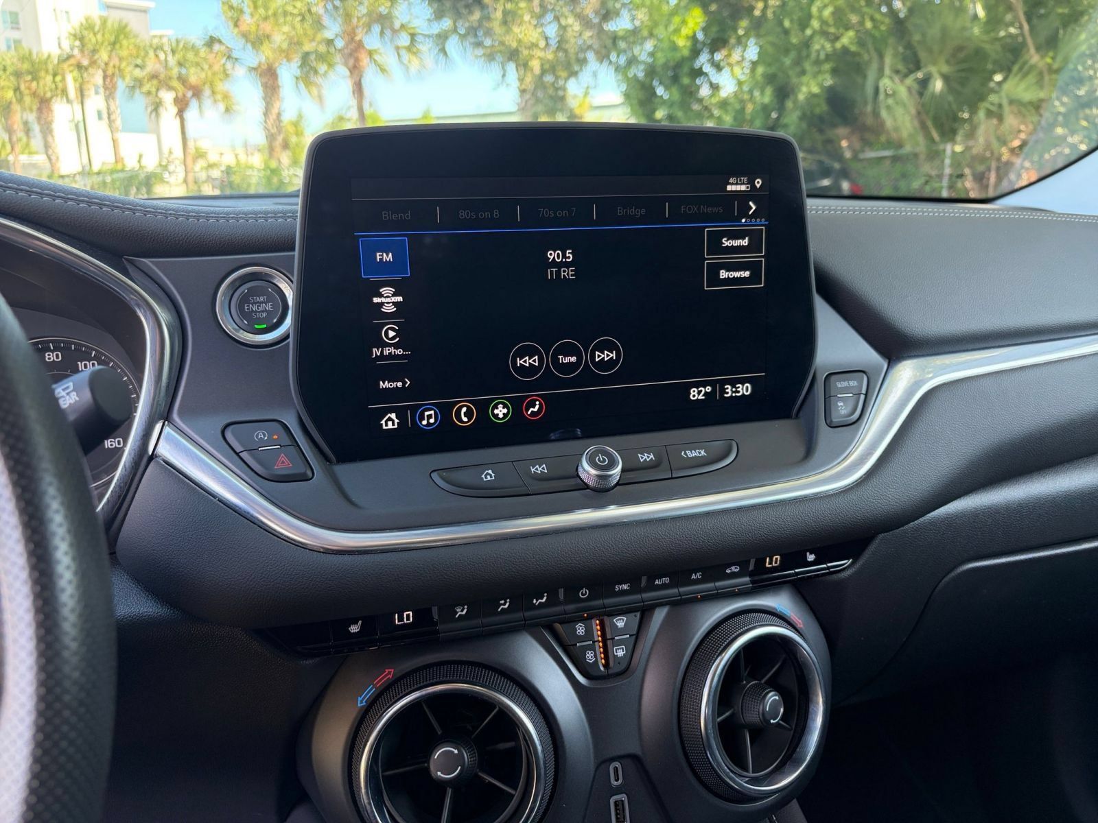 Used 2026 Chevrolet Blazer LT FWD image 16