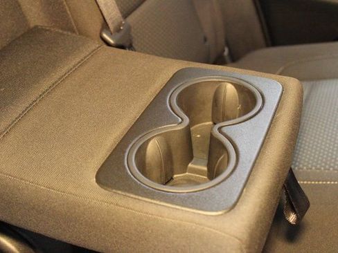 Used 2020 GMC Acadia SLE image 15