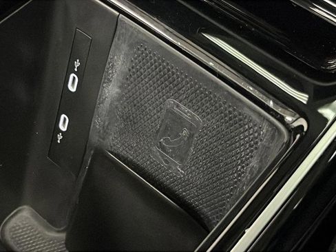 Used 2023 Volkswagen ID.4 Pro S image 30