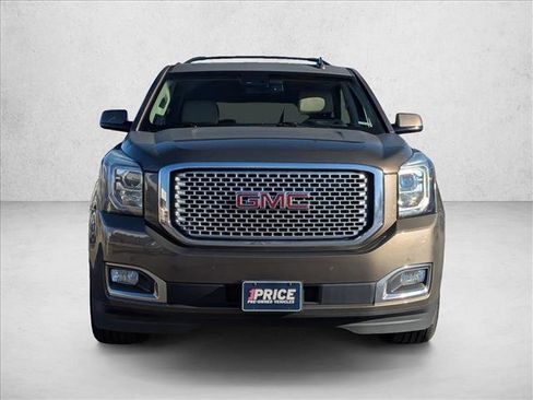 Used 2016 GMC Yukon XL Denali w/ Open Road Package image 2