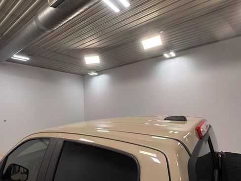 Used 2022 GMC Canyon AT4 image 43