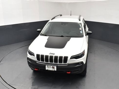 Used 2022 Jeep Cherokee Trailhawk w/ Sound & Nav Group AWD/4WD image 14