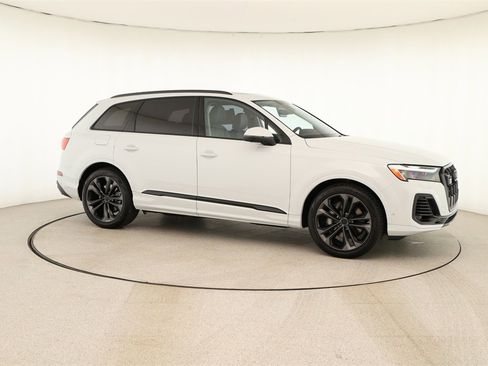 New 2026 Audi Q7 3.0T Premium Plus image 9