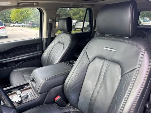 Used 2021 Ford Expedition Platinum AWD/4WD image 10