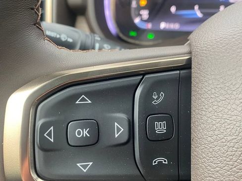 New 2026 RAM 2500 Limited AWD/4WD image 16