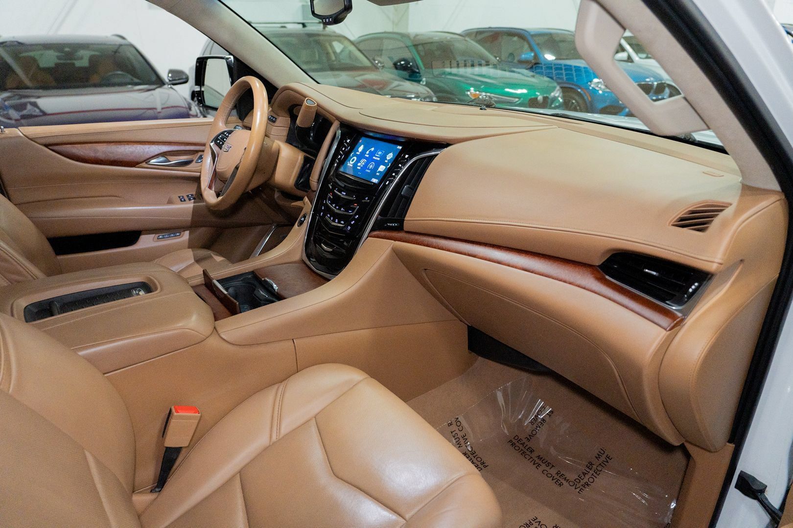 Used 2016 Cadillac Escalade Platinum AWD/4WD image 38
