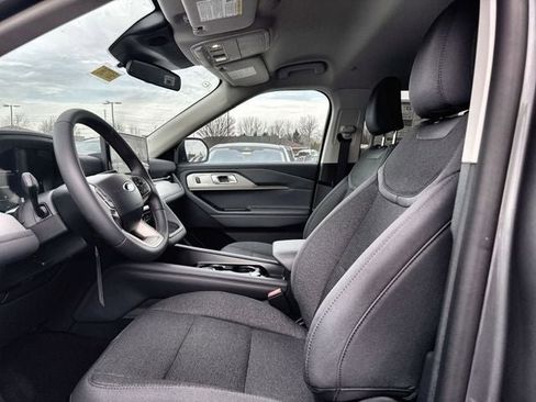 New 2026 Ford Explorer Active AWD/4WD image 11