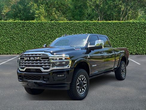 Used 2025 RAM 2500 Limited AWD/4WD image 8