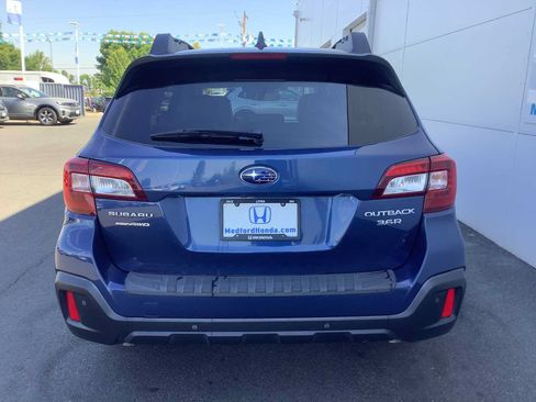 Used 2019 Subaru Outback 3.6R Limited w/ Popular Package #2 AWD/4WD image 5
