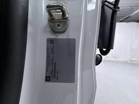 Used 2017 GMC Sierra 3500 4x4 Regular Cab w/ Sierra Convenience Package image 15