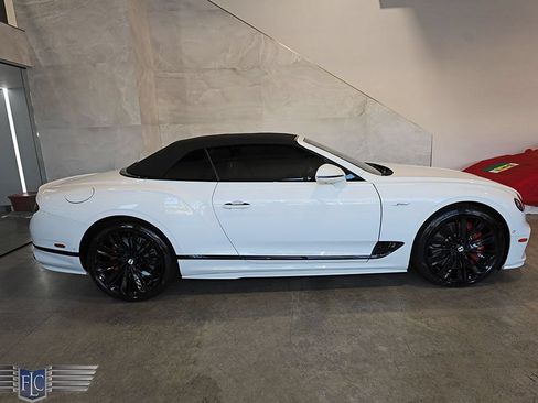 Used 2023 Bentley Continental GT Speed AWD/4WD image 11