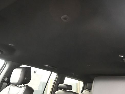 New 2026 Jeep Grand Wagoneer 4WD image 23