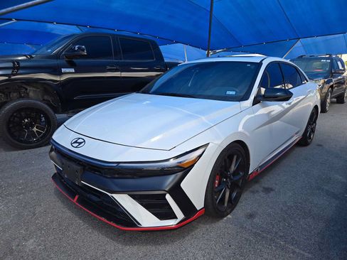 Certified 2025 Hyundai Elantra N FWD image 1