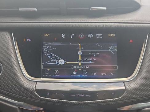 Used 2017 Cadillac XT5 Premium Luxury w/ Advanced Security Package FWD image 14