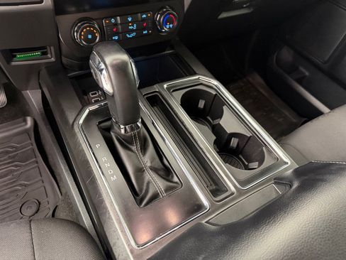 Used 2019 Ford F150 XLT w/ Equipment Group 302A Luxury AWD/4WD image 16
