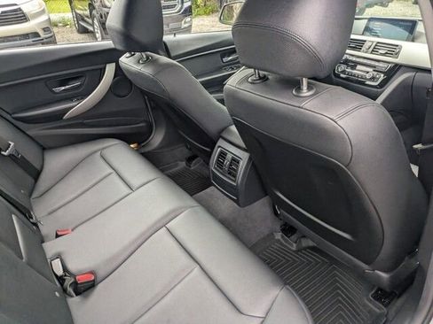 Used 2017 BMW 320i xDrive Sedan image 31
