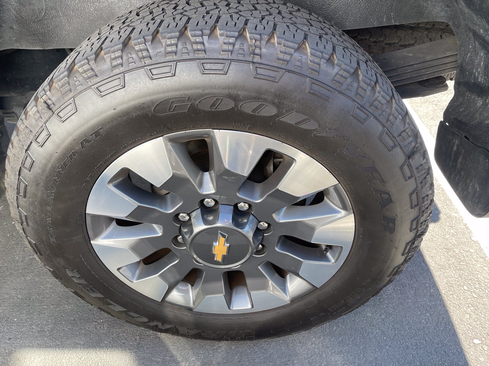 Used 2024 Chevrolet Silverado 2500 LT w/ All Star Edition AWD/4WD image 3