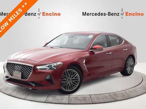 Used 2021 Genesis G70 2.0T image 1