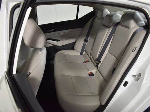 Certified 2023 Nissan Altima 2.5 SL image 30