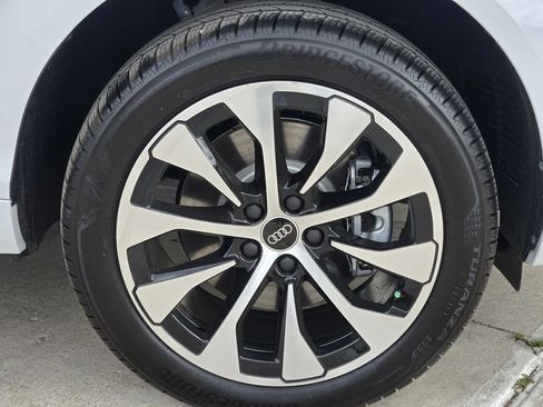 New 2026 Audi Q3 quattro 2.0T image 16