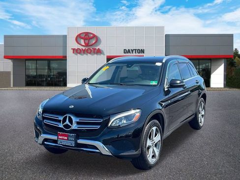 Used 2019 Mercedes-Benz GLC 300 4MATIC image 2