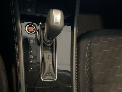 Used 2024 Nissan Kicks SV image 19