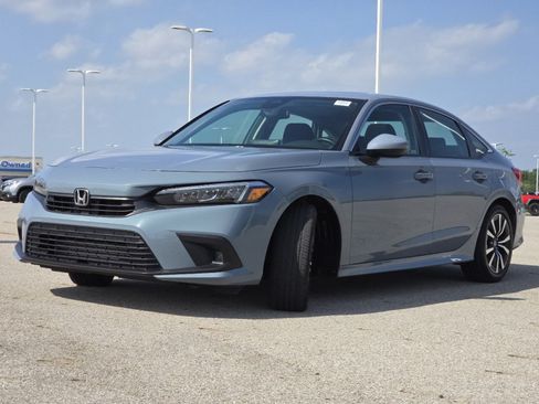Used 2024 Honda Civic EX image 15