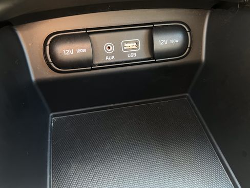 Used 2017 Kia Sorento EX AWD/4WD image 23
