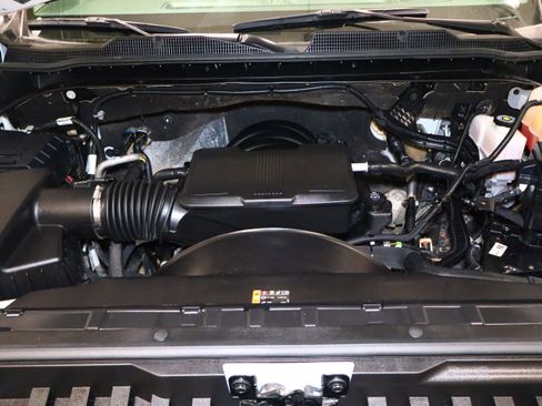 Used 2024 Chevrolet Silverado 2500 W/T w/ WT Convenience Package image 33