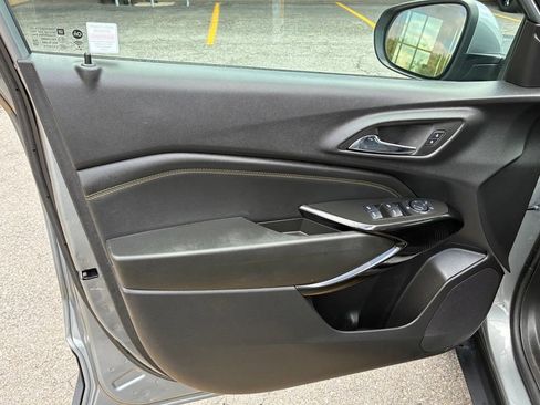 Used 2024 Chevrolet Trax LT FWD image 20