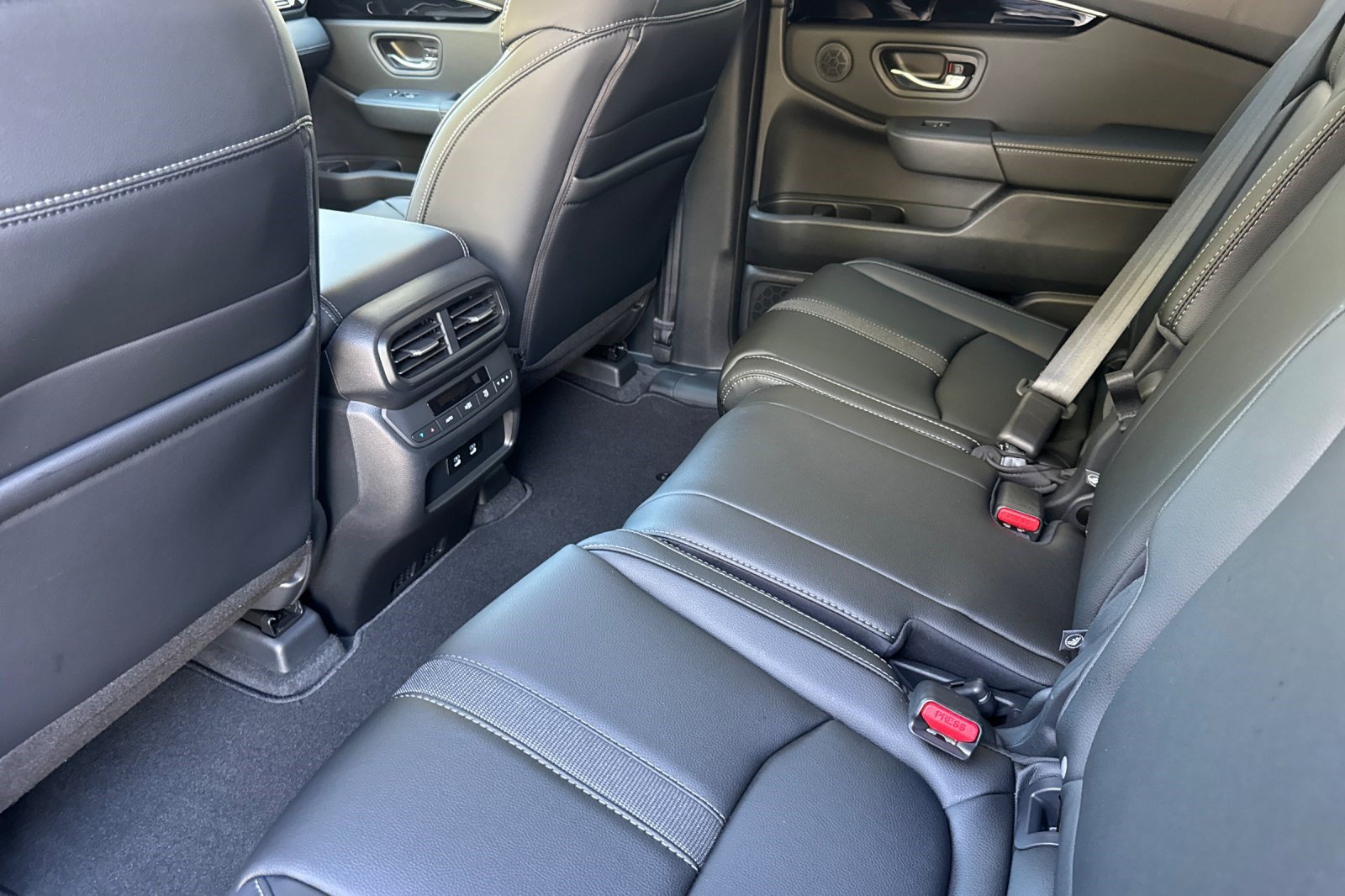 New 2026 Honda Pilot EX-L image 26