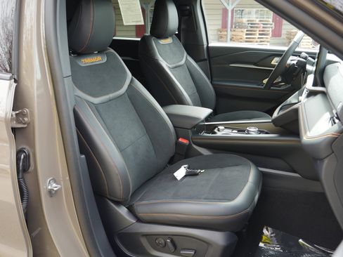 New 2026 Ford Explorer Tremor AWD/4WD image 32