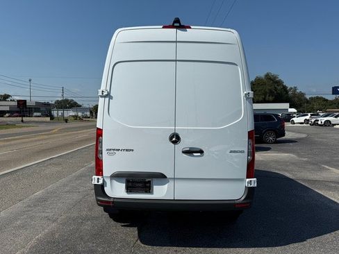 New 2025 Mercedes-Benz Sprinter 2500 image 4