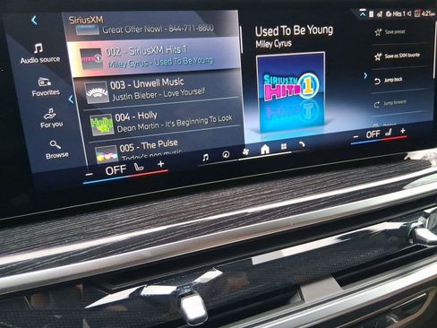 New 2026 BMW X6 xDrive40i w/ Premium Package image 25