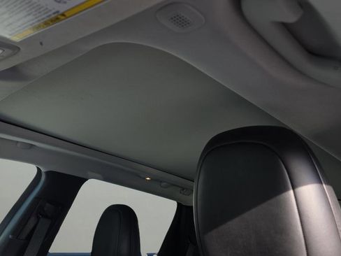 Used 2022 Jeep Cherokee Limited image 19