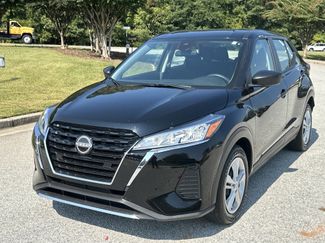 Used 2024 Nissan Kicks S image 1