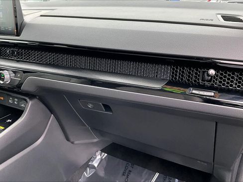 Certified 2025 Honda CR-V EX-L image 19