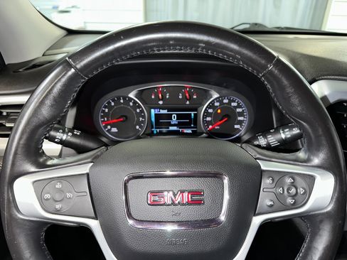 Used 2018 GMC Acadia SLE w/ Driver Alert Package I image 11
