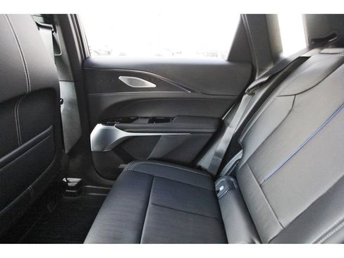 New 2026 Cadillac Lyriq V image 12