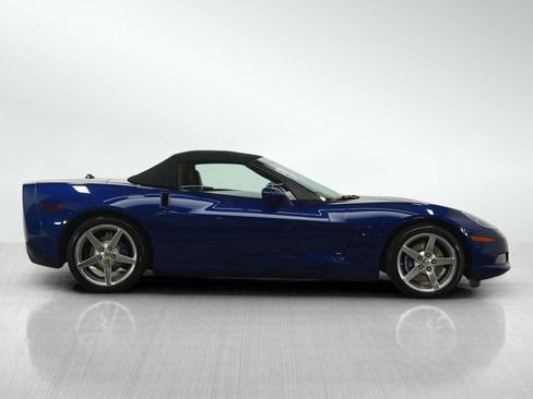 Used 2005 Chevrolet Corvette Convertible w/ Preferred Equipment Group image 6