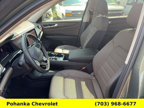 Used 2026 Volkswagen Atlas SEL AWD/4WD image 25