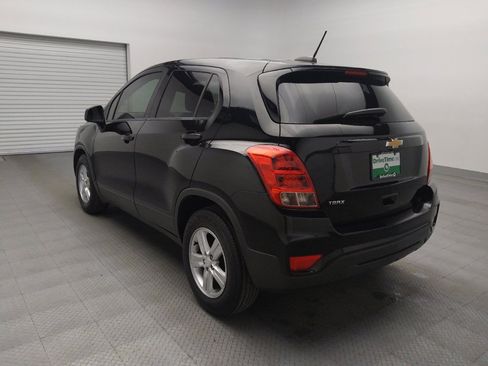 Used 2020 Chevrolet Trax LS w/ Tint and Cruise Package image 5