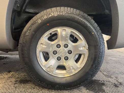 Used 2002 Chevrolet Avalanche 4x4 w/ Off-Road Suspension Pkg image 32