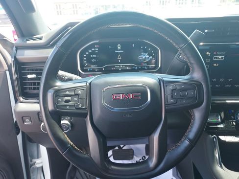 Used 2024 GMC Sierra 2500 AT4 w/ Technology Package AWD/4WD image 20